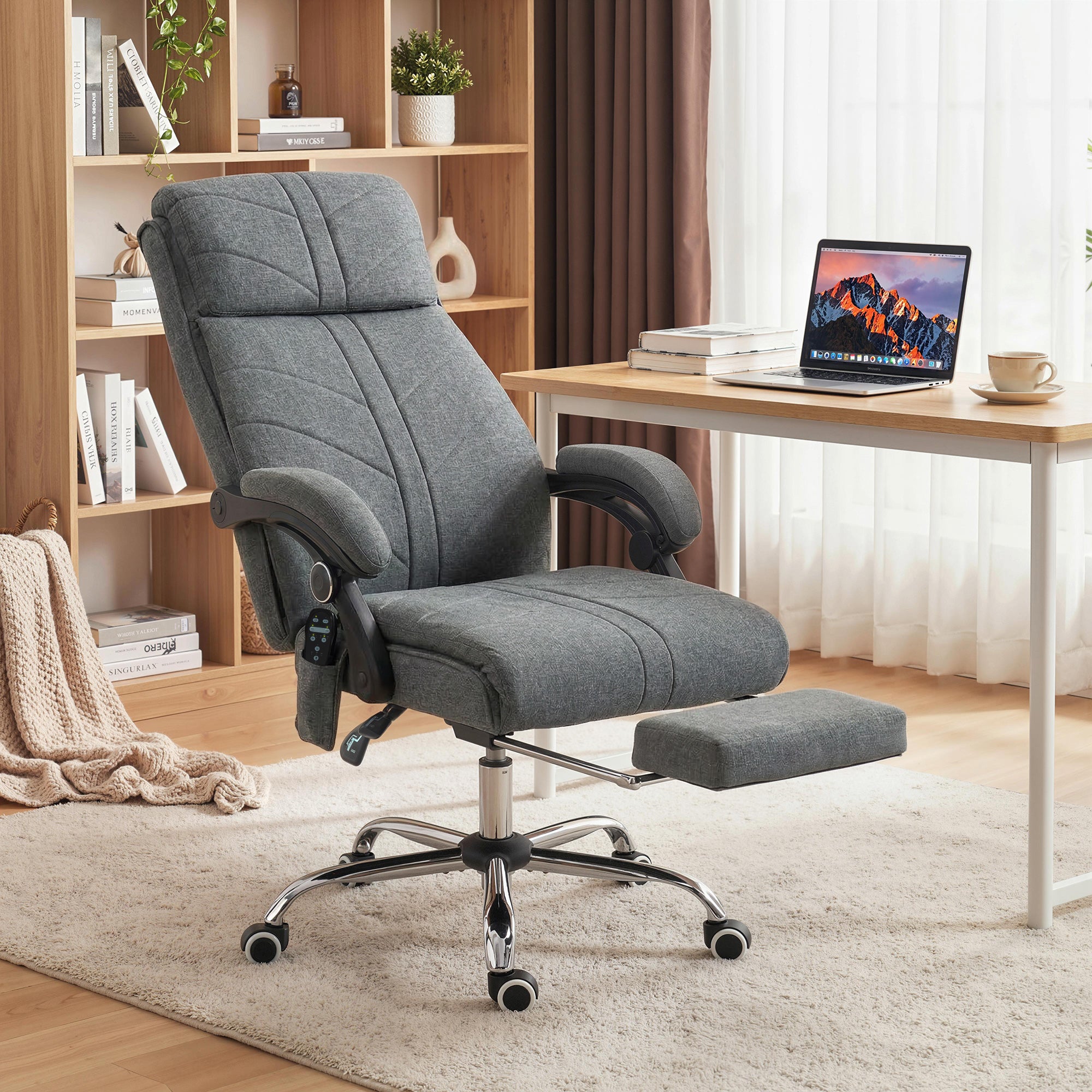 Vinsetto High Back Vibration Massage Office Chair with Footrest, Heated, Grey 