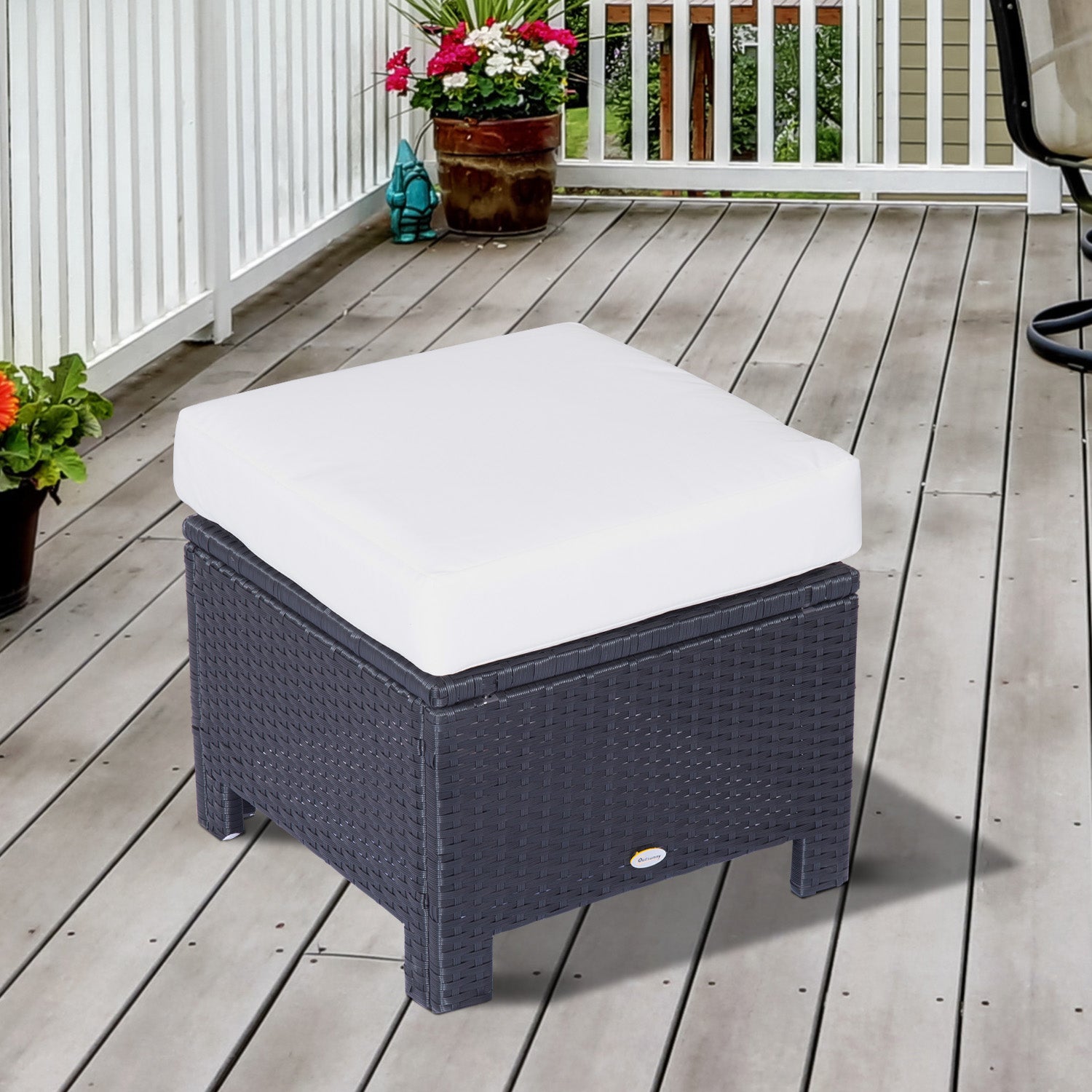 Outsunny Rattan Footstool Wicker Ottoman with Padded Seat Cushion Outdoor Patio Furniture for Garden Poolside Living Room, 50 x 50 x 35 cm, Black 